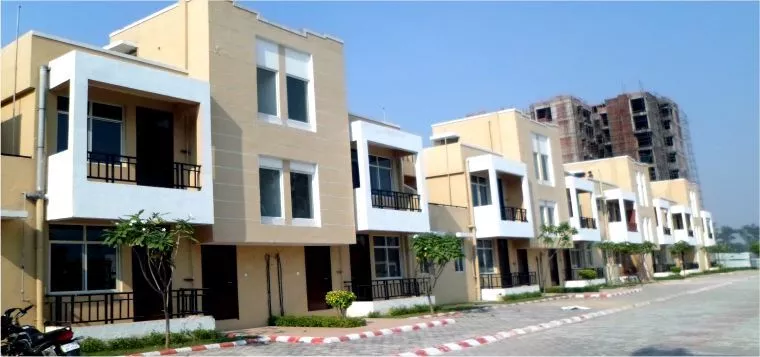 2 BHK flats in Meerut
